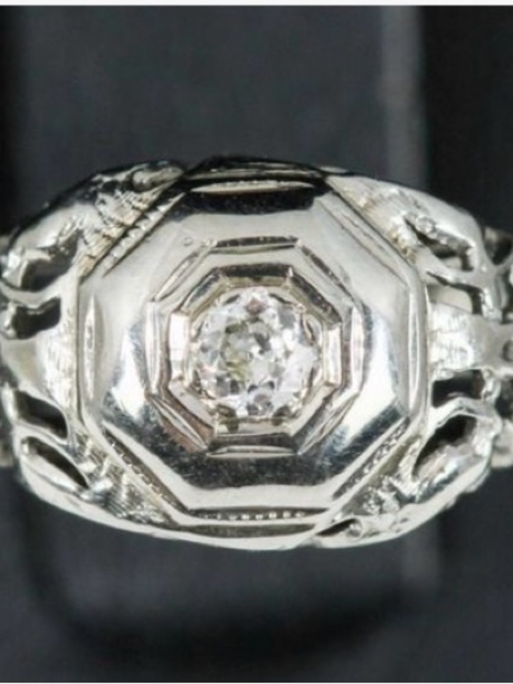 Antique Early 1900’s Art Deco  18k Diamond Ring Size 6